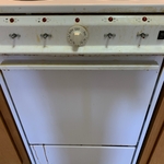 Kitchen stove deep clean
