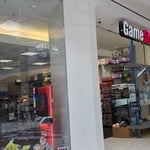 Gamestop sign