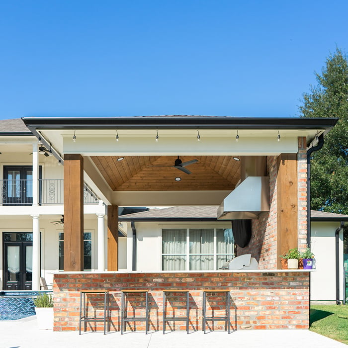Pool and Outdoor Kitchen