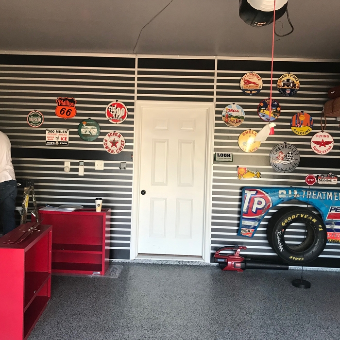Slat wall