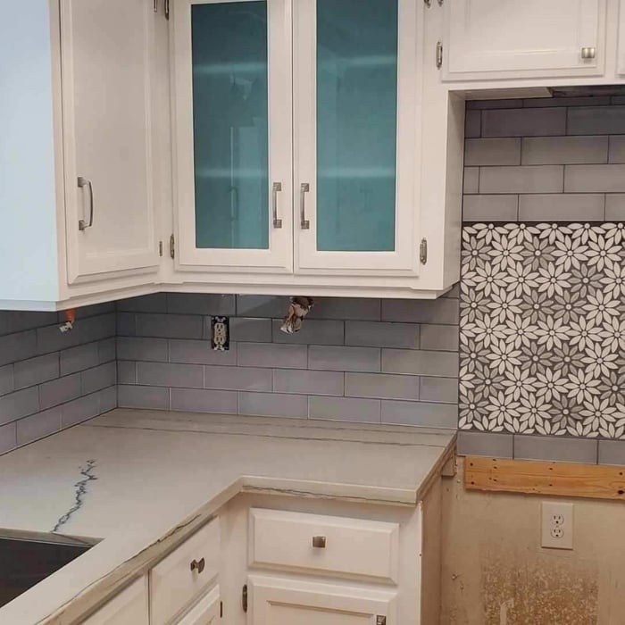 Kitchen Tile Backsplash