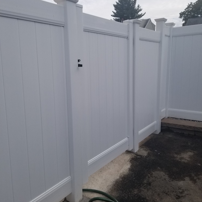 Vinyl or PVC Fence insta