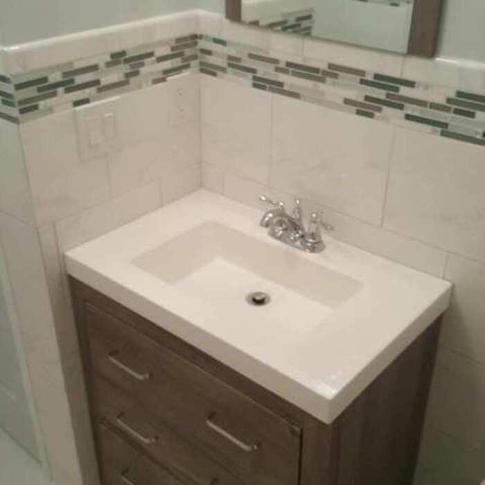 Battiste bathroom