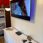 TV mounting w/ LED lighting