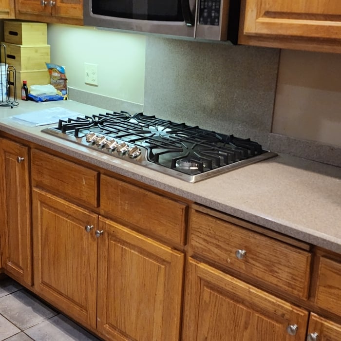Cooktop insulation