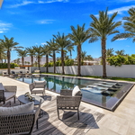 Makena - Home Design Job