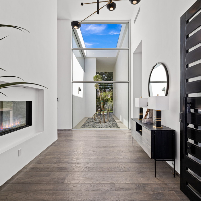 Makena - Home Design Job