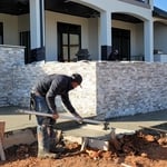 concrete/ ledgestone