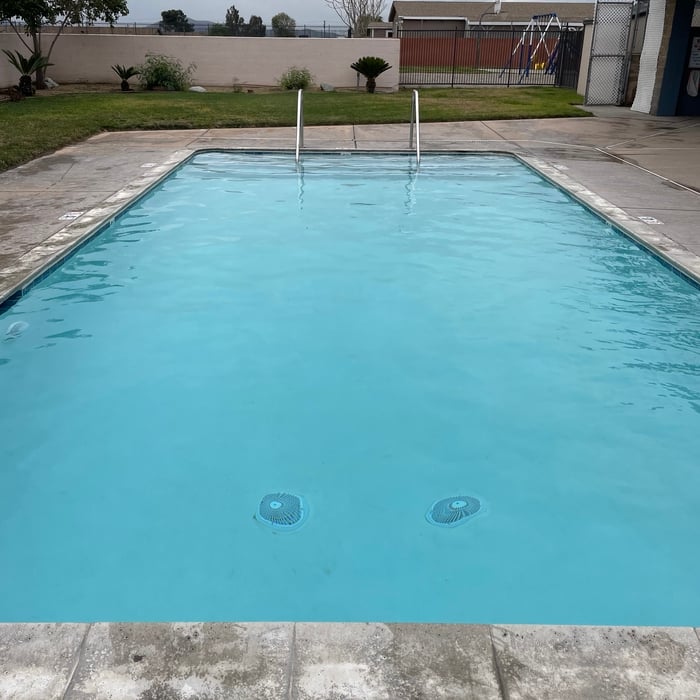 www.SoPeachy.com/Pools
