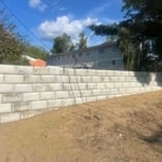 Commercial retainer wall