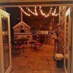 Outdoor Kitchen & Pizza Oven