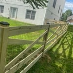 Wood Fence/Wire
