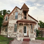 1901 Victorian in the Pueblo historic district