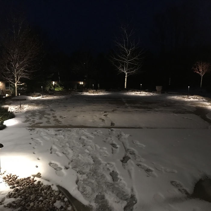 Path Lights Around a Patio