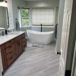 Soaker tub