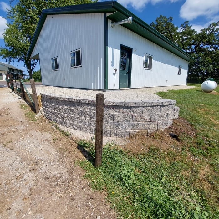 Retaining wall & drainage