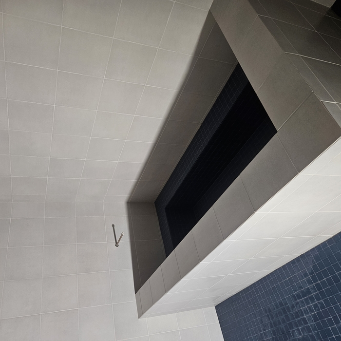 Tile in bathtub