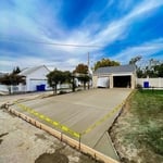 Concrete driveway with apron
