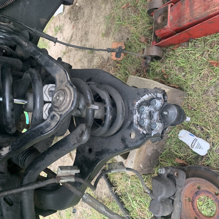 Lower ball joint