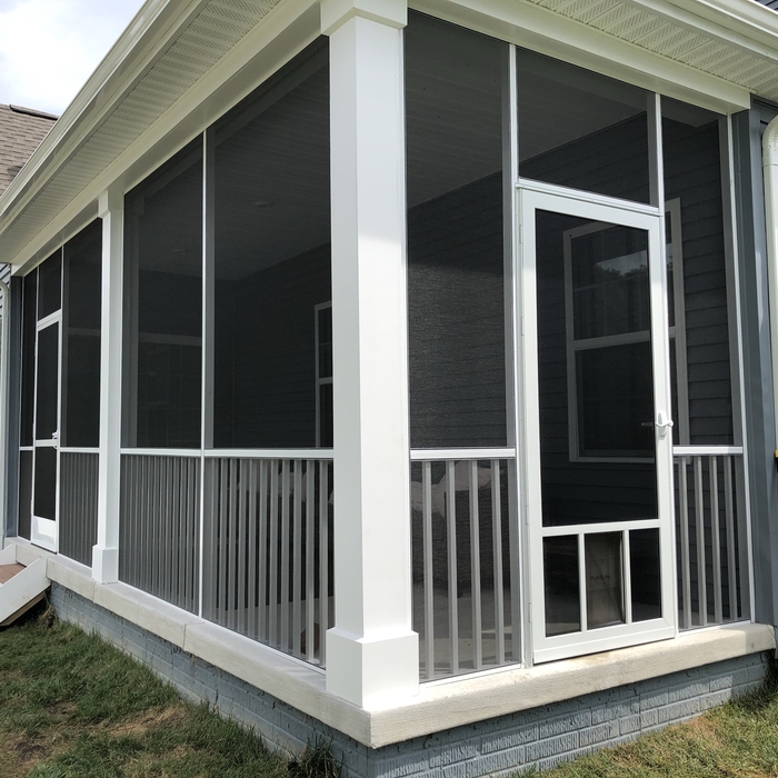 Screen porch