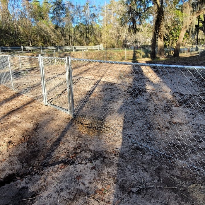 Chain link 4'High Silver
