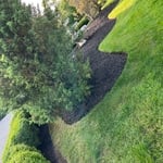 Edge beds and mulch