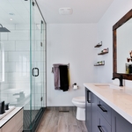 Modern Bathroom - Walk in Shower