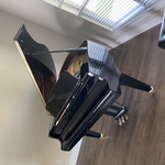 baby grand piano