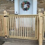 Gate