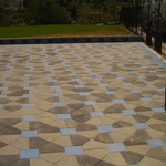 pavers,wall,firepit