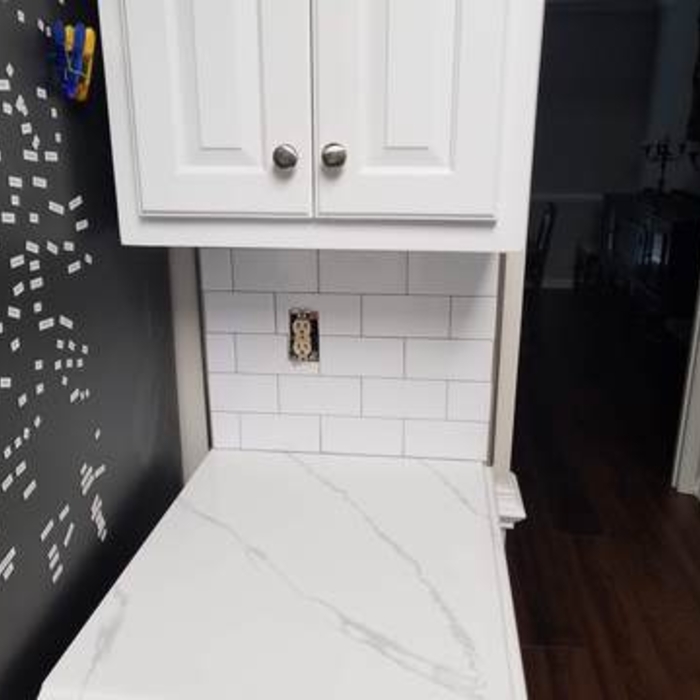 Small backsplash