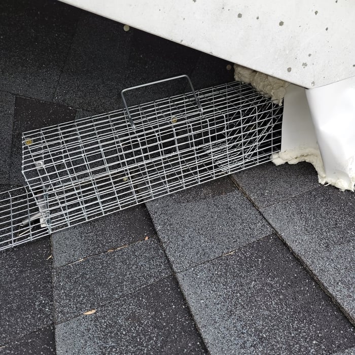 One Way Excluder