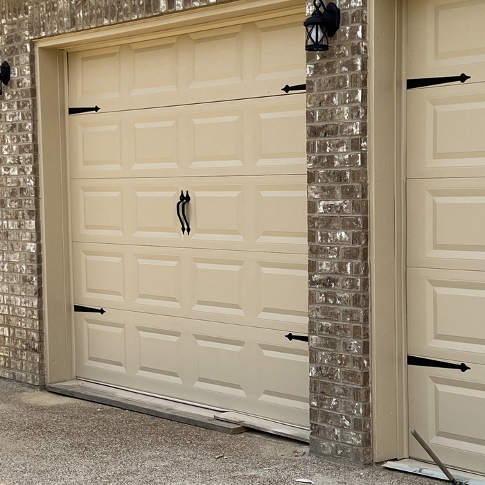 New paint garage door
