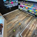 FLOOR