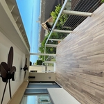 2nd story deck with spiral staircase