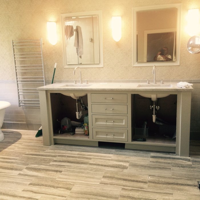 Bathroom painting