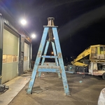 Fixed steel gantry crane