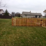 4ft Tall CEDAR Picketed Fence w/1 Walk Gate