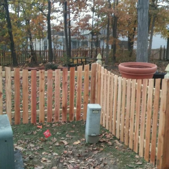 4ft tall CEDAR Picket Fence