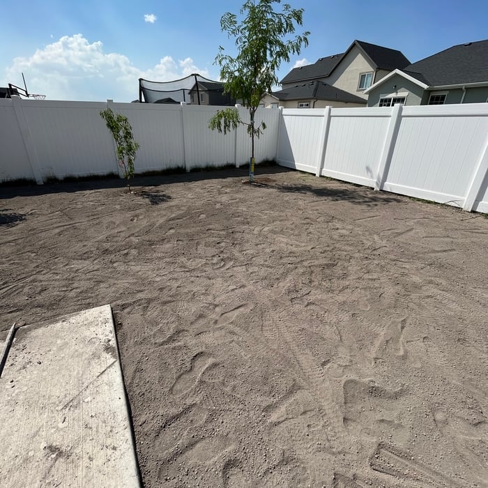 Grid land 2 with Top soil