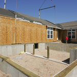 placing home on foundation