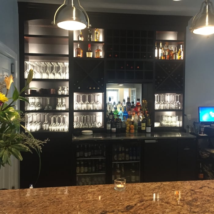 Back Bar