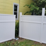 Vinyl privacy fence