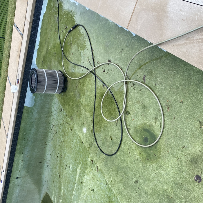 Cleaning filter / pressure washing