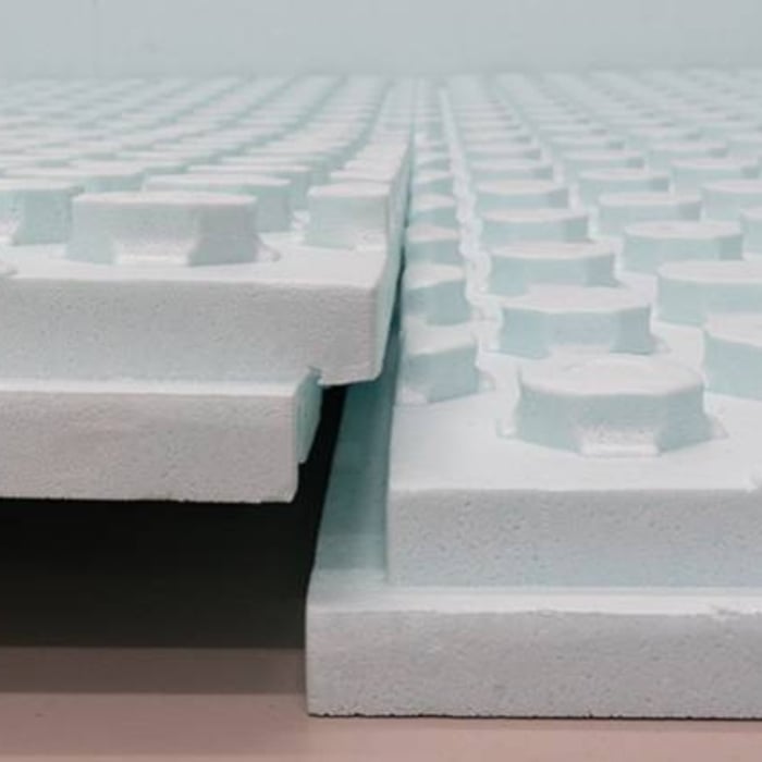 Interlocking vapor barrier
