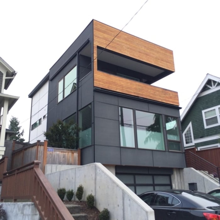 Smooth Hardie Panel with Cedar