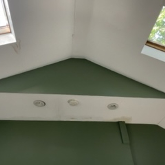 Family Room- cathedral ceiling (Before pics)