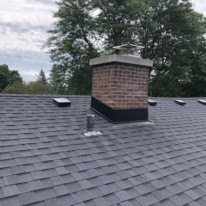 CertainTeed Moire Black