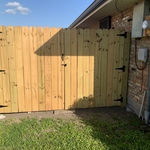 Gate