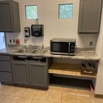 Under countertop microwave